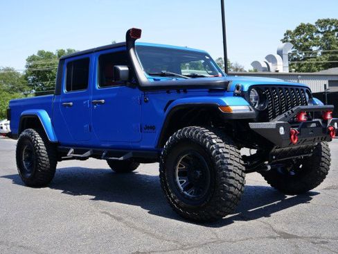 Used 2022 Jeep Gladiator Sport AWD/4WD image 4