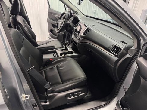 Used 2019 Honda Ridgeline RTL-T image 21