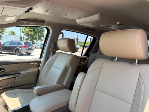 Used 2015 Nissan Armada Platinum AWD/4WD image 18