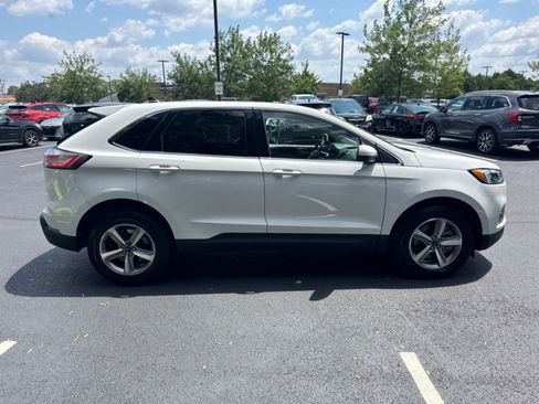 Used 2023 Ford Edge SEL w/ Convenience Package AWD/4WD image 4