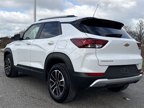 Used 2024 Chevrolet TrailBlazer LT image 6