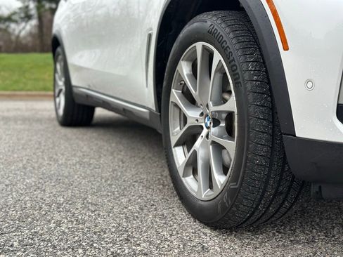 Used 2022 BMW X5 xDrive40i w/ Premium Package image 17