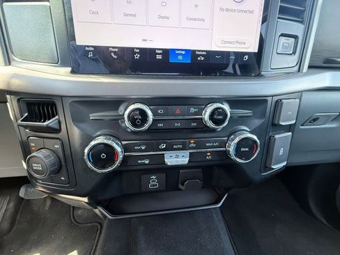 Used 2025 Ford F150 XLT w/ Equipment Group 301A Standard AWD/4WD image 13