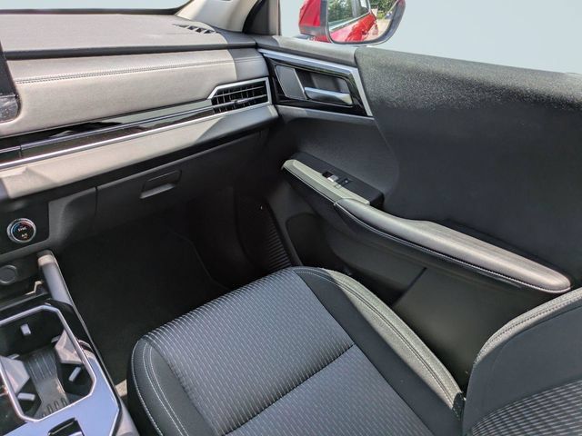 Used 2026 Mitsubishi Outlander ES FWD image 17