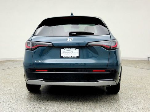 Used 2025 Honda HR-V EX-L image 6