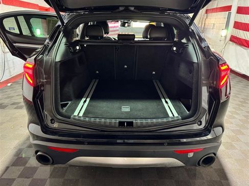 Used 2018 Alfa Romeo Stelvio Ti Sport image 12