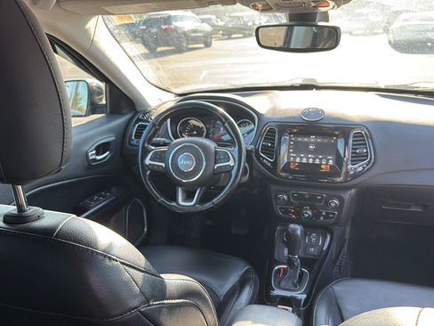 Used 2020 Jeep Compass Latitude AWD/4WD image 9