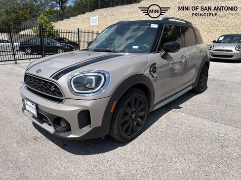 Used 2024 MINI Cooper Countryman S FWD image 1