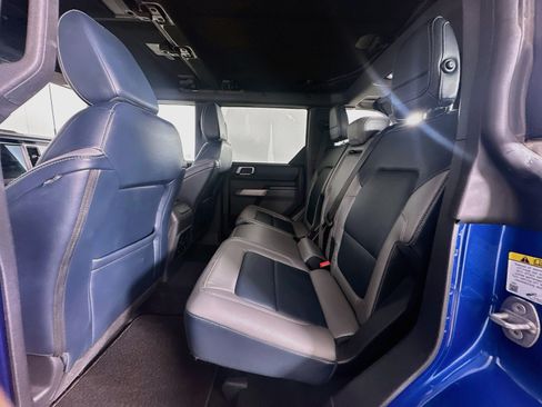 Used 2021 Ford Bronco First Edition AWD/4WD image 27