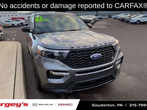 Used 2022 Ford Explorer ST w/ Equipment Group 401A image 2