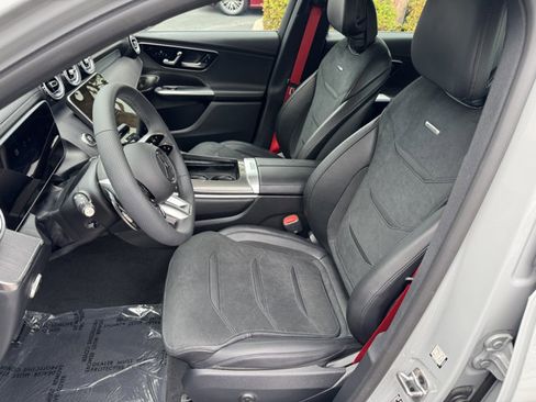 New 2025 Mercedes-Benz GLC 63 AMG S image 2