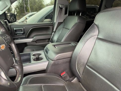 Used 2017 Chevrolet Silverado 1500 LTZ Z71 w/ LTZ Plus Package image 22