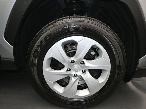 Used 2023 Toyota RAV4 LE image 16