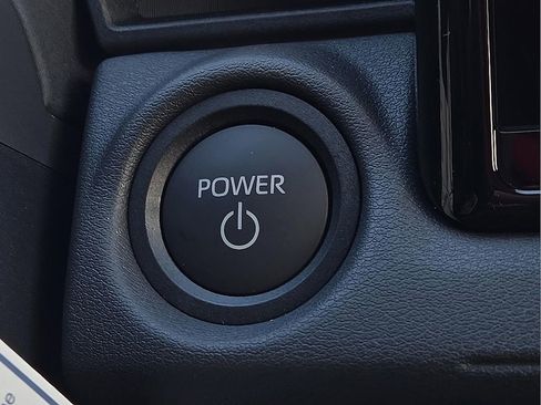 New 2026 Subaru Solterra Limited image 17