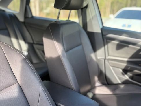 Used 2019 Volkswagen Jetta SE image 24