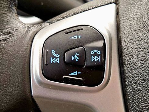 Used 2016 Ford Fiesta SE image 18