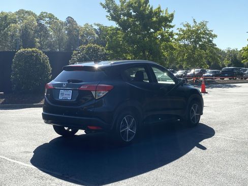 Used 2022 Honda HR-V EX image 3