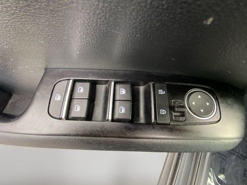 Used 2024 Kia Soul LX w/ Option Group 015 image 17