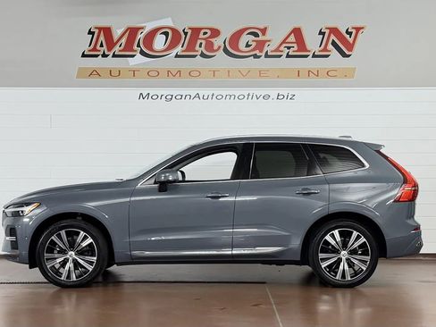 Used 2023 Volvo XC60 B5 Plus AWD/4WD image 6