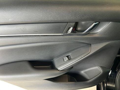 Used 2021 Honda Accord Sport image 16