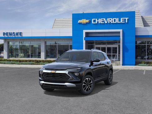 New 2026 Chevrolet TrailBlazer LT FWD image 8
