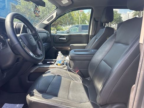 Used 2020 Chevrolet Silverado 1500 LT Trail Boss AWD/4WD image 4