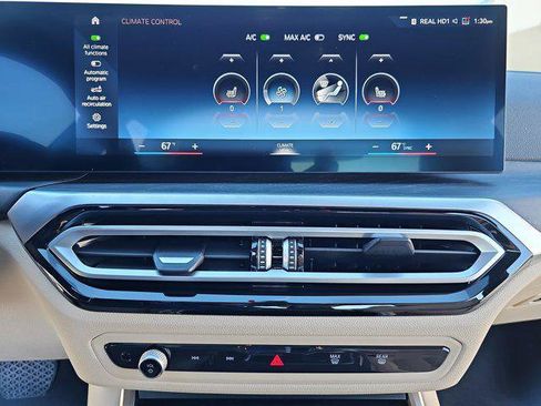 Certified 2024 BMW 330i Sedan w/ Convenience Package image 24