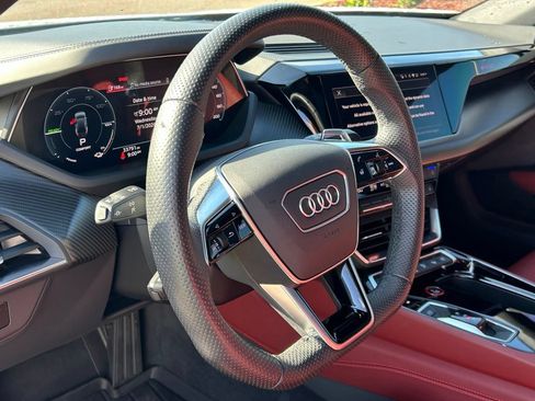 Used 2023 Audi e-tron GT Prestige w/ Prestige Package AWD/4WD image 17