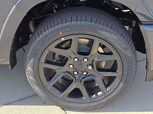 New 2026 RAM 1500 Laramie w/ Night Edition image 7