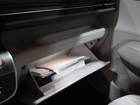 Used 2025 Hyundai Kona SEL image 35