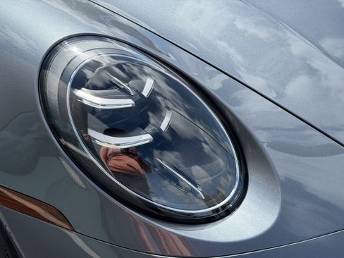 Used 2025 Porsche 911 Carrera S RWD image 13