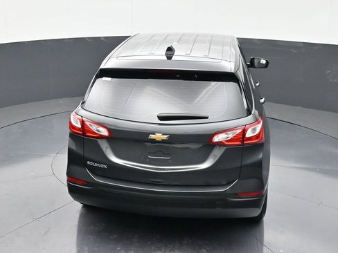 Used 2019 Chevrolet Equinox LS FWD image 16