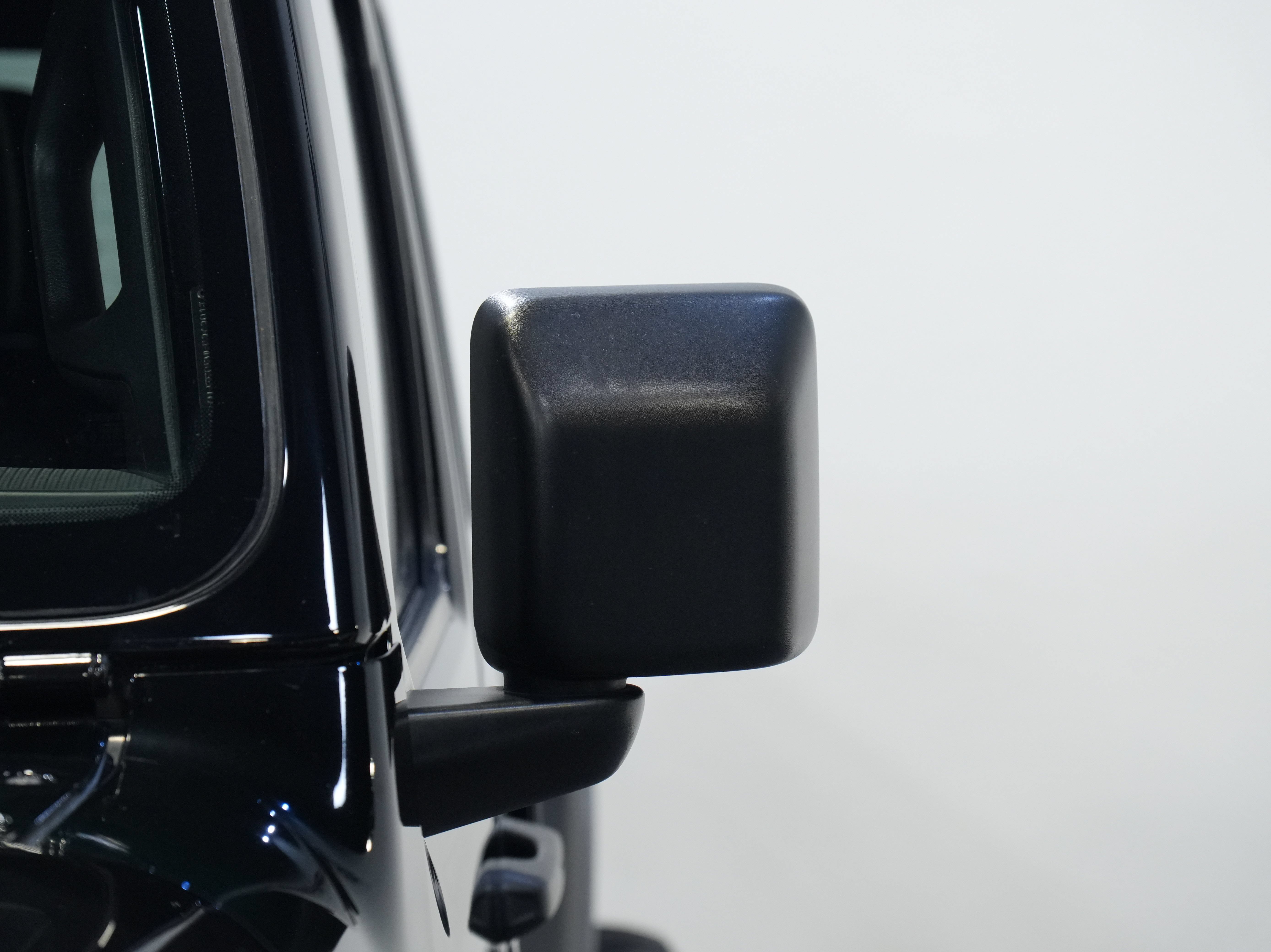 Used 2021 Jeep Gladiator Overland w/ Uconnect 4C Nav & Sound Group AWD/4WD image 11