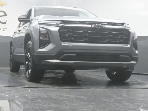 New 2026 Chevrolet Equinox LT w/ Midnight Edition FWD image 3