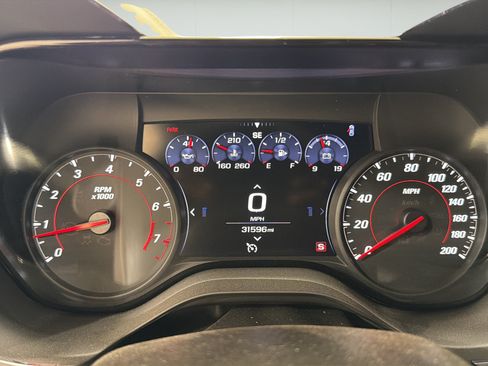 Used 2023 Chevrolet Camaro SS RWD image 15