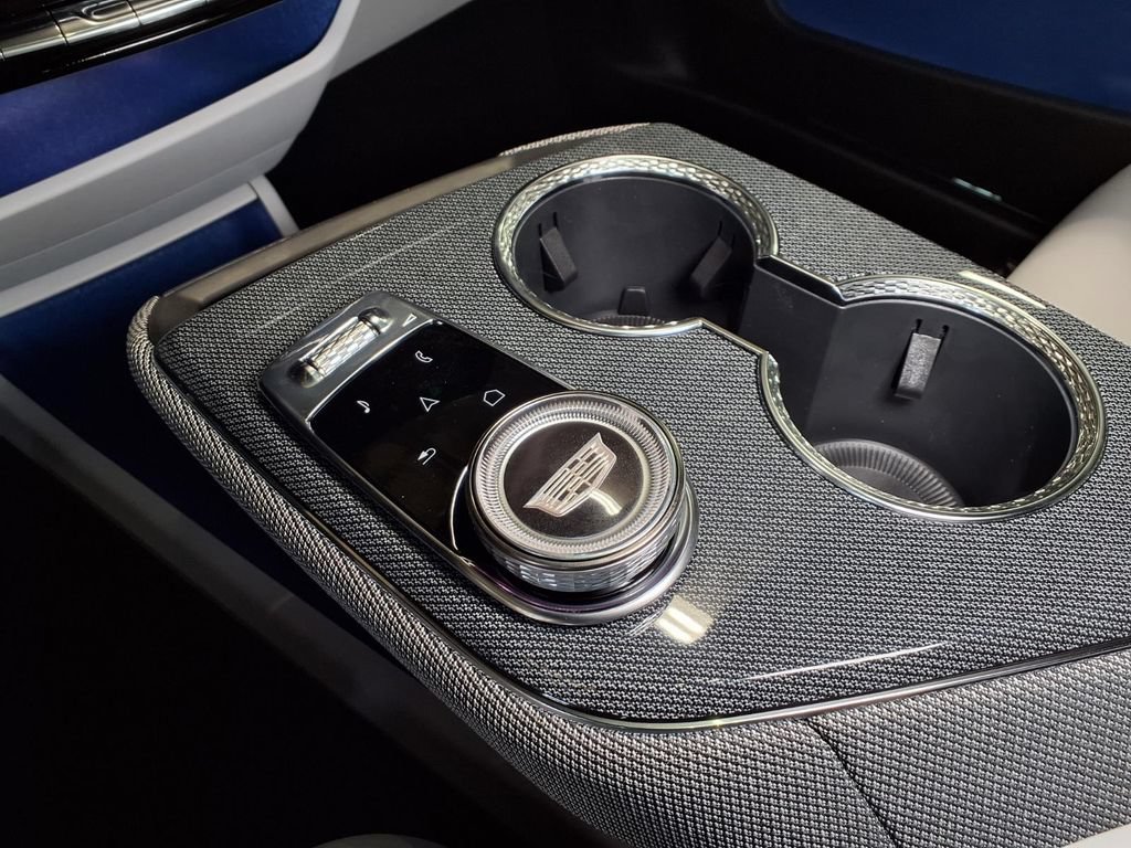 New 2027 Cadillac Optiq Sport RWD image 16