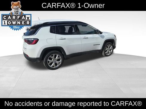Used 2022 Jeep Compass Limited image 4