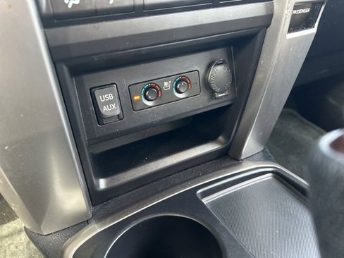 Used 2016 Toyota 4Runner Limited image 28