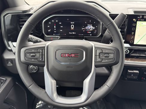 New 2026 GMC Sierra 1500 SLE AWD/4WD image 30