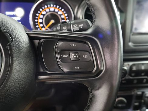 Used 2023 Jeep Wrangler Unlimited Sport AWD/4WD image 40