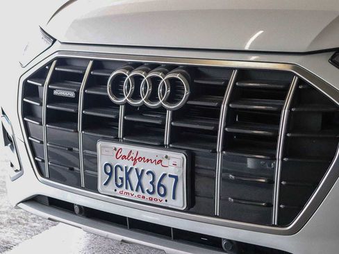Used 2023 Audi Q5 2.0T Premium w/ Convenience Package AWD/4WD image 8
