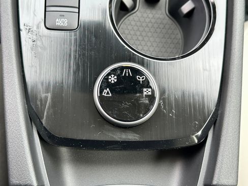 New 2026 Nissan Rogue SV AWD/4WD image 33