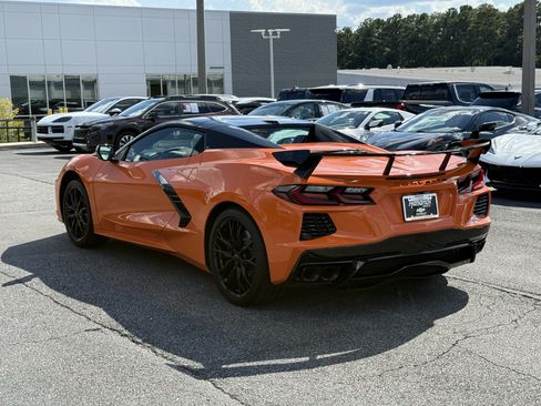 Used 2023 Chevrolet Corvette Stingray Premium Conv w/ Z51 Performance Package RWD image 21