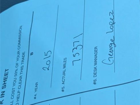 Used 2015 Ford Explorer XLT w/ Equipment Group 202A image 11