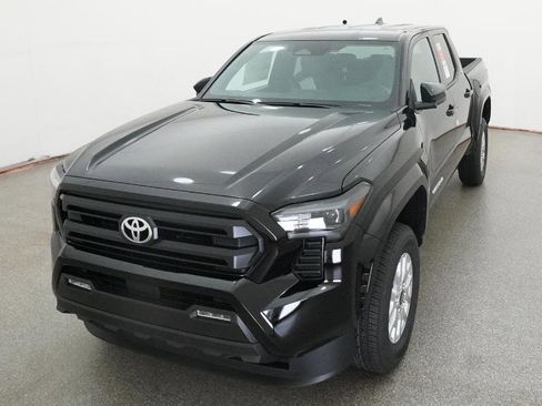 New 2026 Toyota Tacoma SR5 AWD/4WD image 3