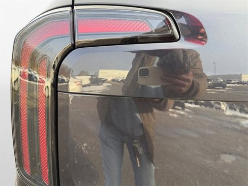 New 2025 Kia Telluride EX image 21