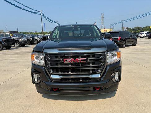 Used 2021 GMC Canyon AT4 w/ Driver Alert Package AWD/4WD image 3