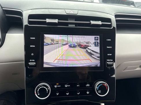 Certified 2023 Hyundai Tucson SE image 23
