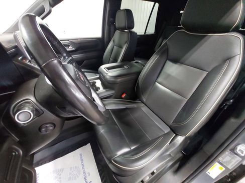 Used 2021 GMC Yukon SLT w/ SLT Luxury Package AWD/4WD image 15