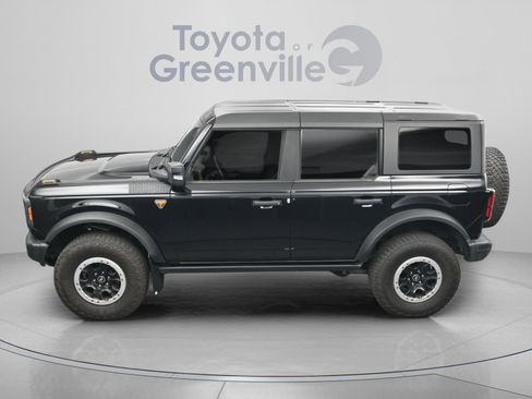 Used 2023 Ford Bronco Badlands w/ Sasquatch Package AWD/4WD image 4